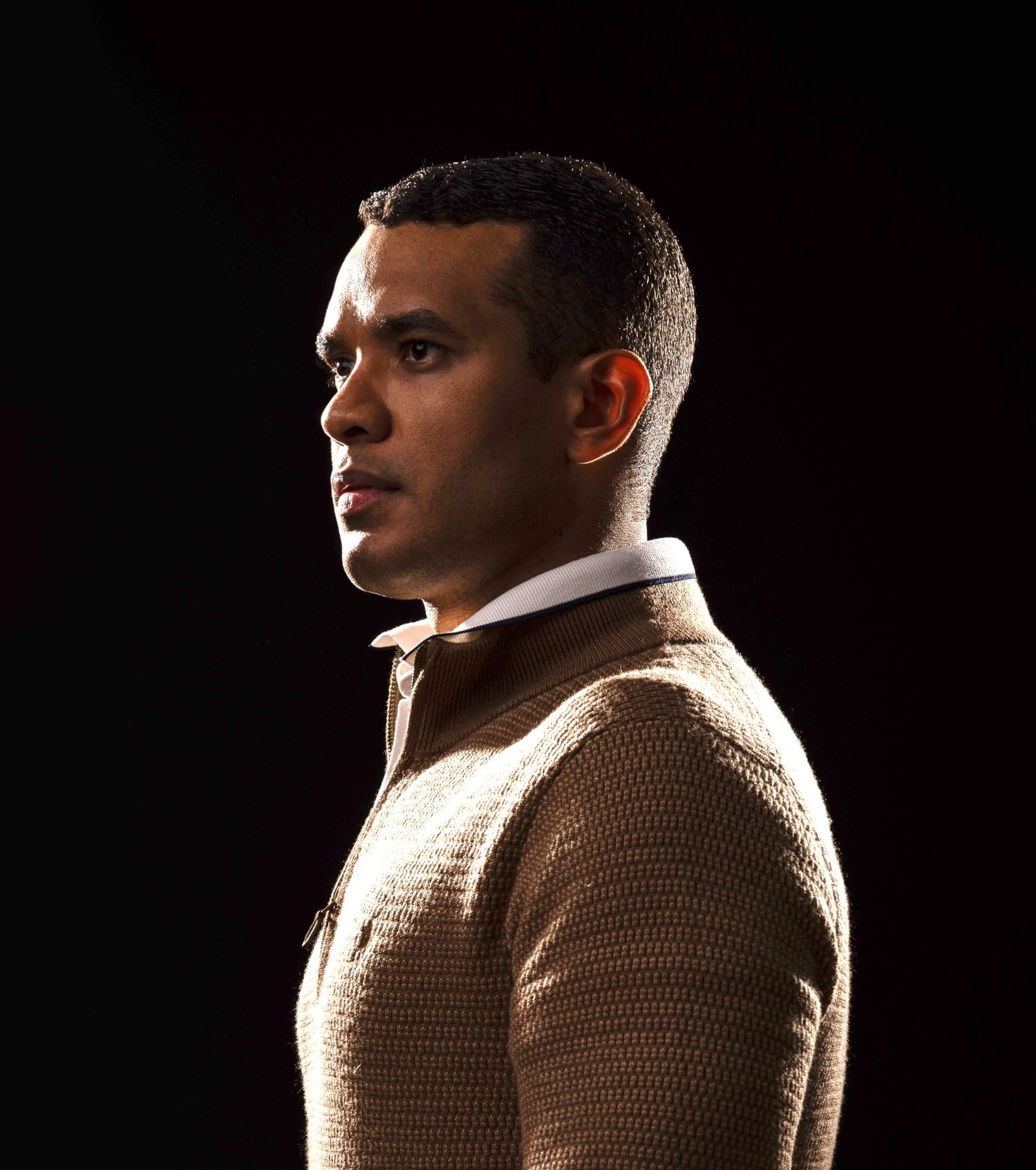 Retrato editorial do Dr. Wanderson Rodrigues em perfil